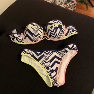 Victoria Secret The Classic Hipster